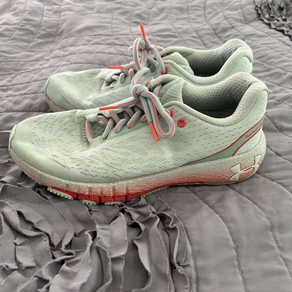 Under Armour HOVR Machina Women's Green Mesh Lace Up Running Sneakers Shoes Sz 8